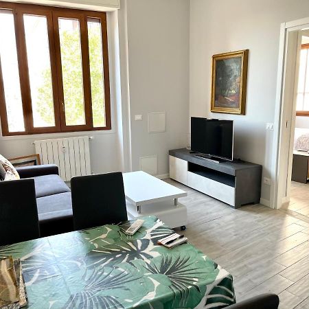 Enzo Apartamento Milão Exterior foto
