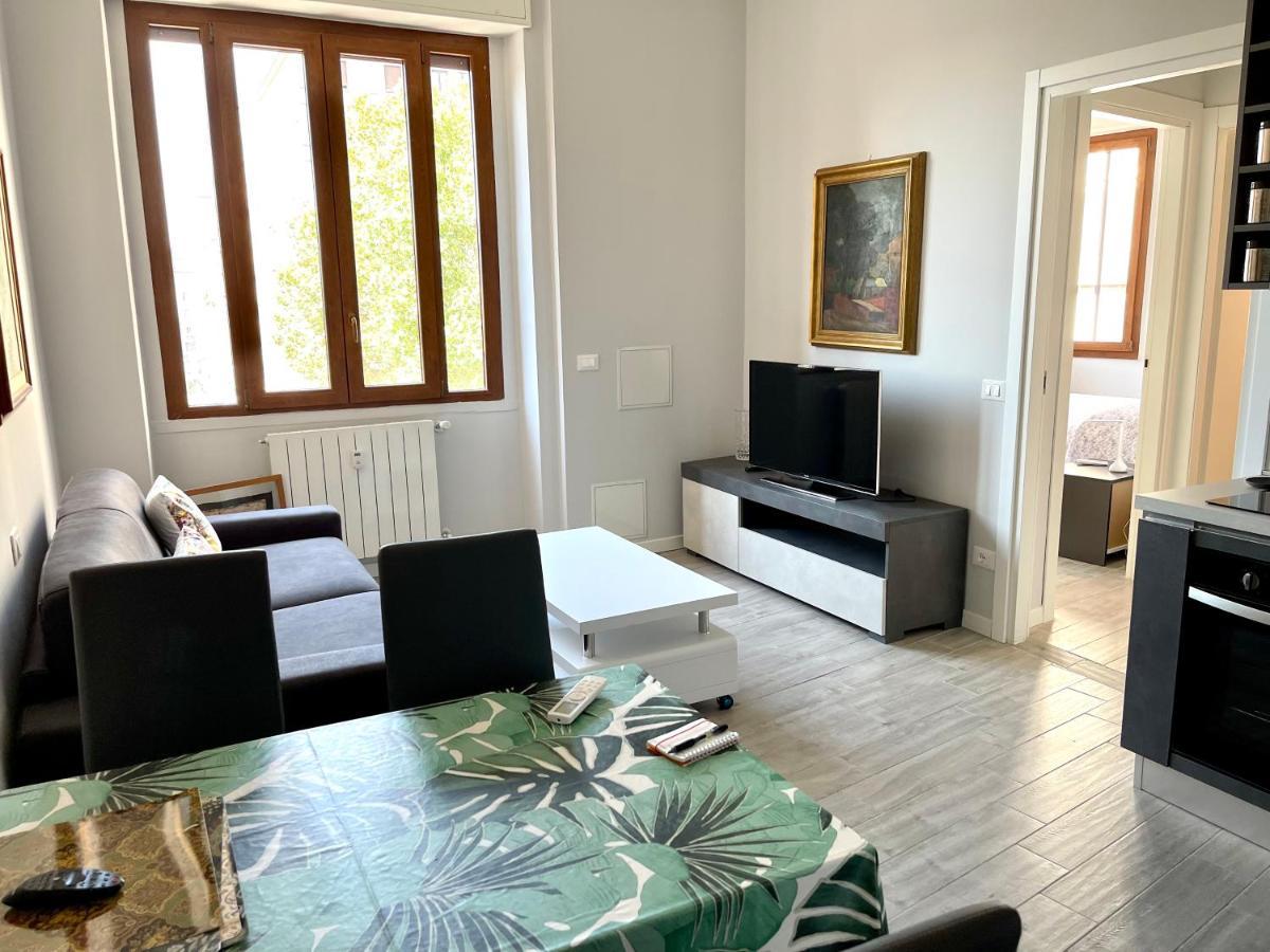 Enzo Apartamento Milão Exterior foto